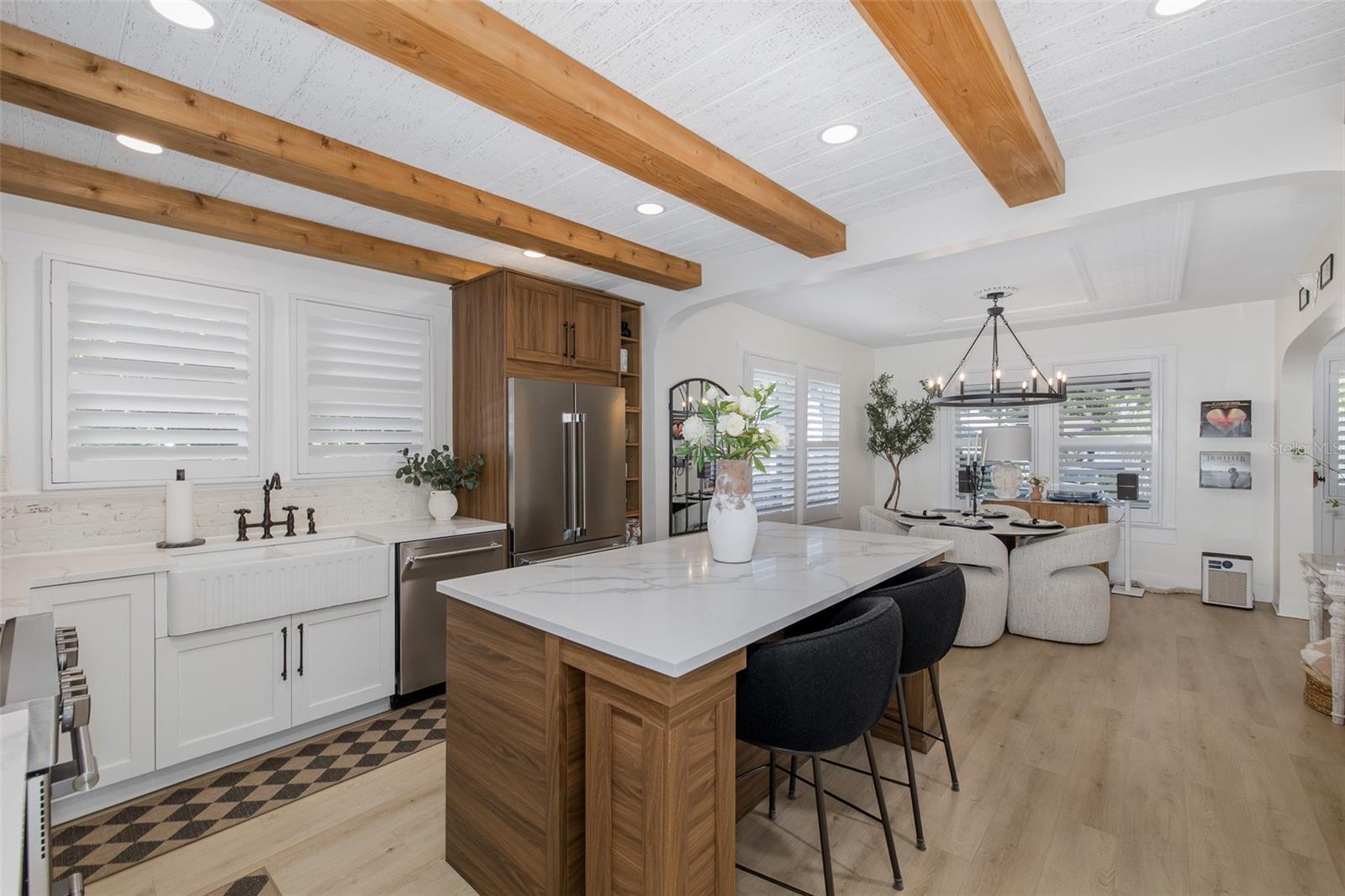 EVELYN CITY - Residential