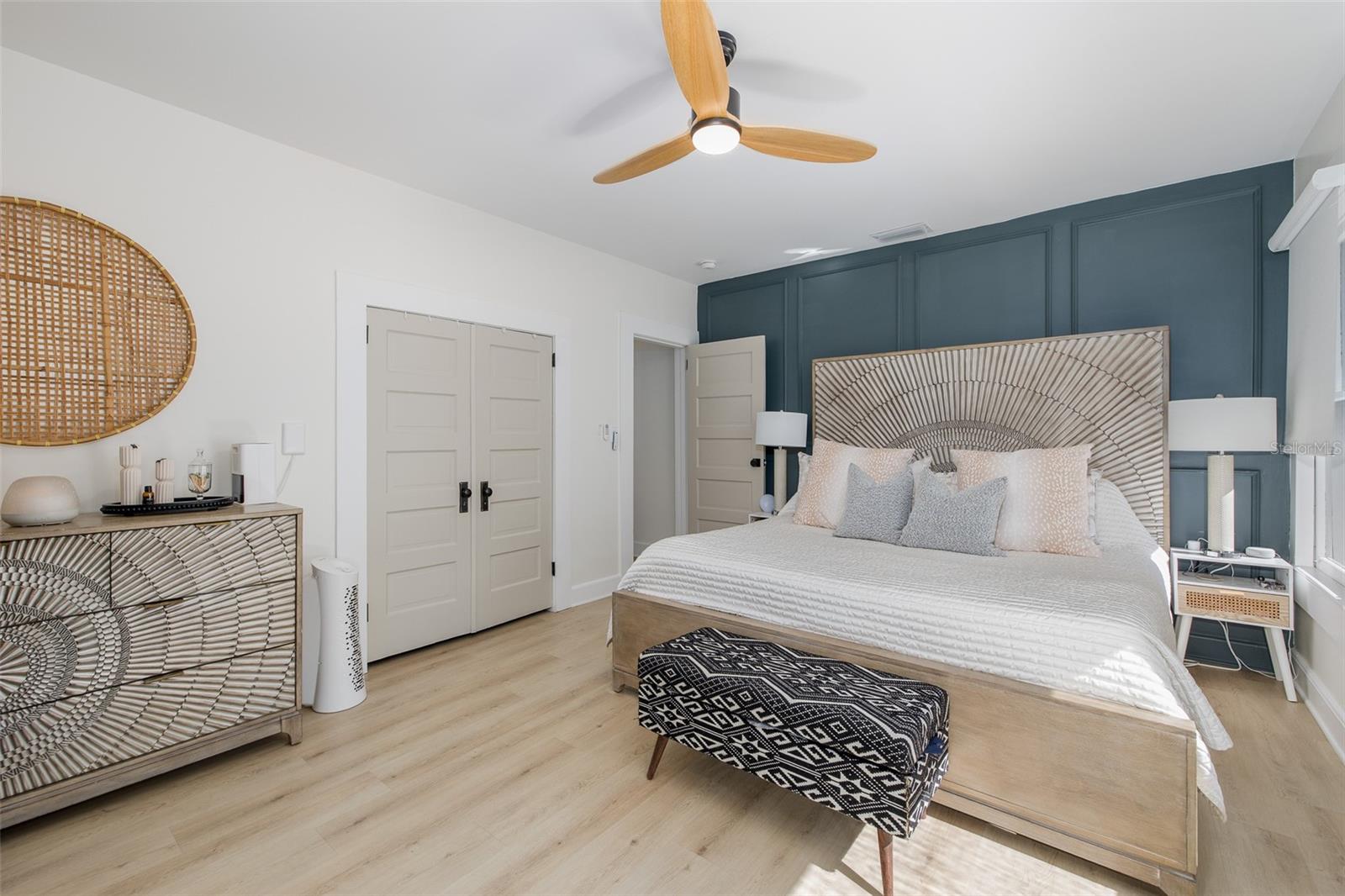 EVELYN CITY - Residential
