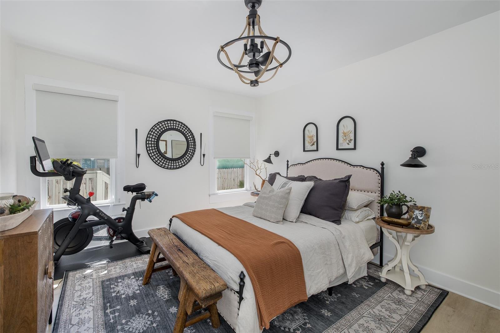 EVELYN CITY - Residential