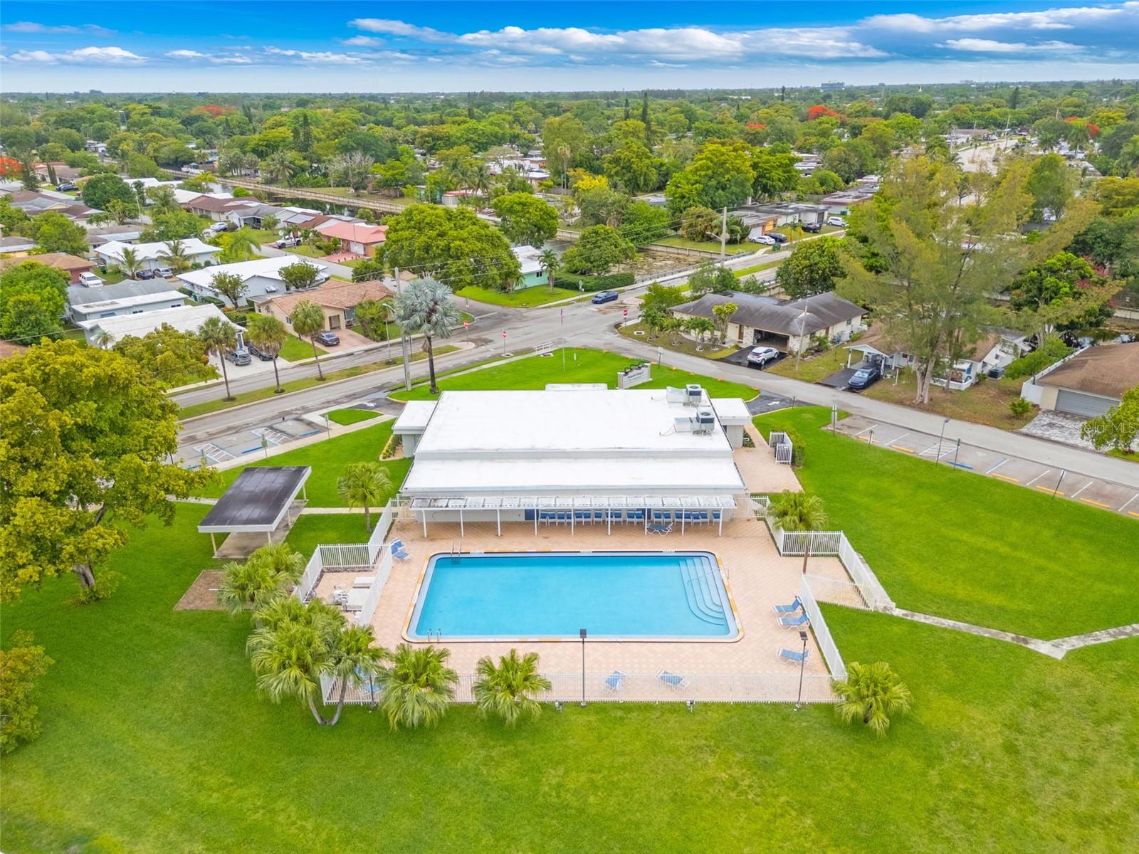 MAINLANDS OF TAMARAC LAKES - Residential