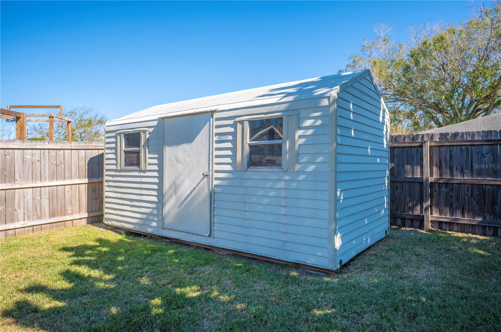 MEADOWS - Residential