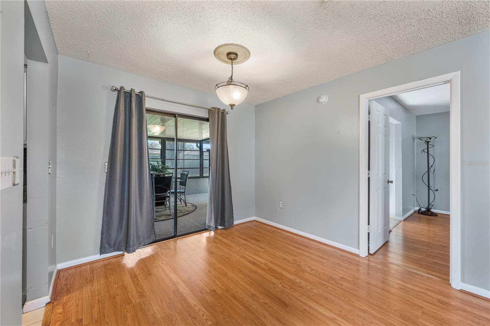 MEADOWS - Residential