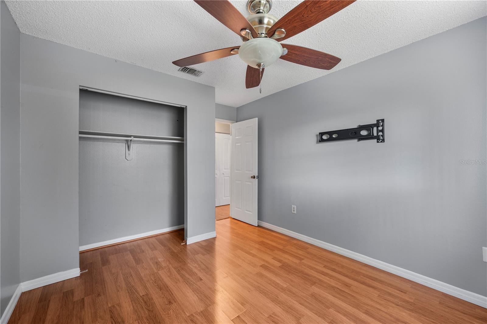 MEADOWS - Residential