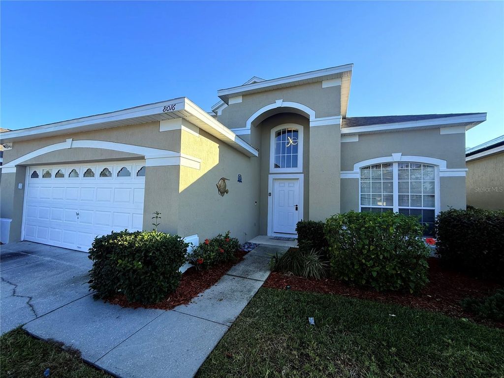 Photo of 8016 King Palm Circle, Kissimmee, FL 34747 (MLS # O6359283)