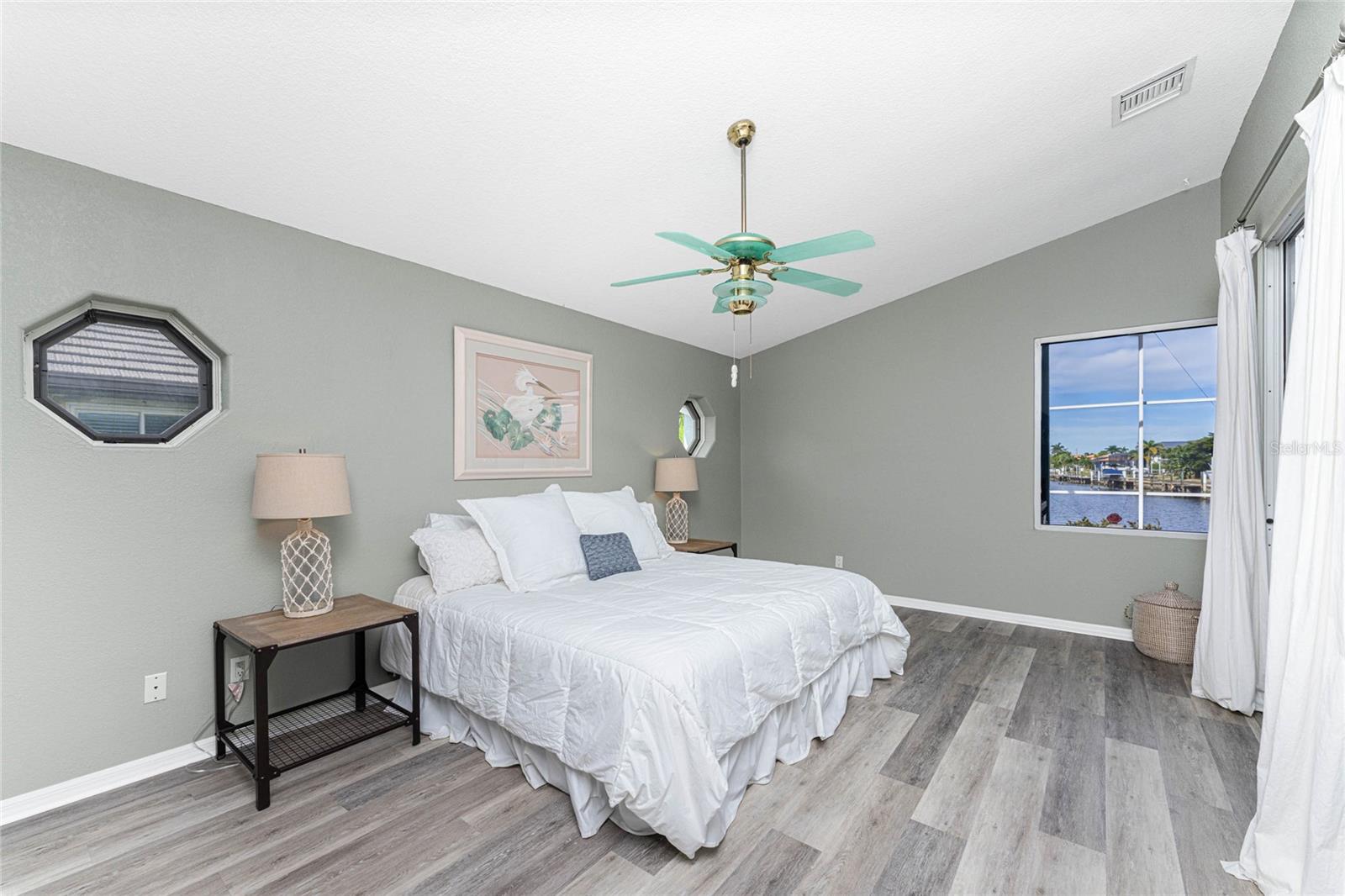 PUNTA GORDA ISLES SEC 07 - Residential