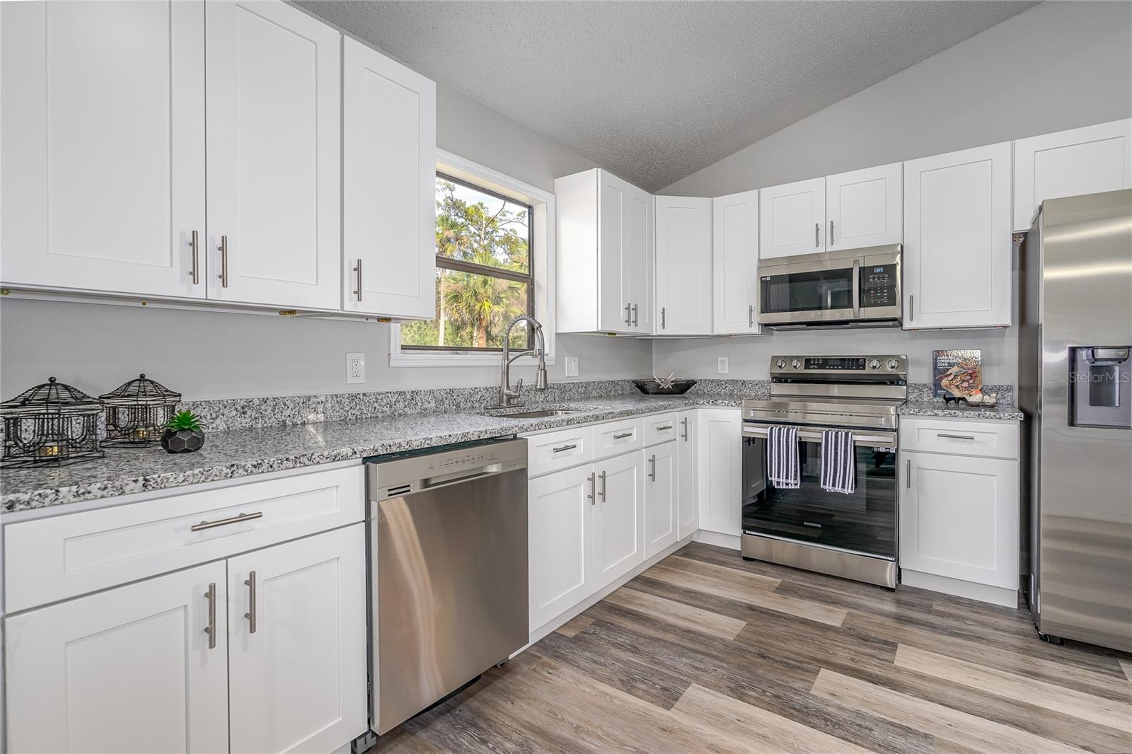 PINE ISLAND - Residential