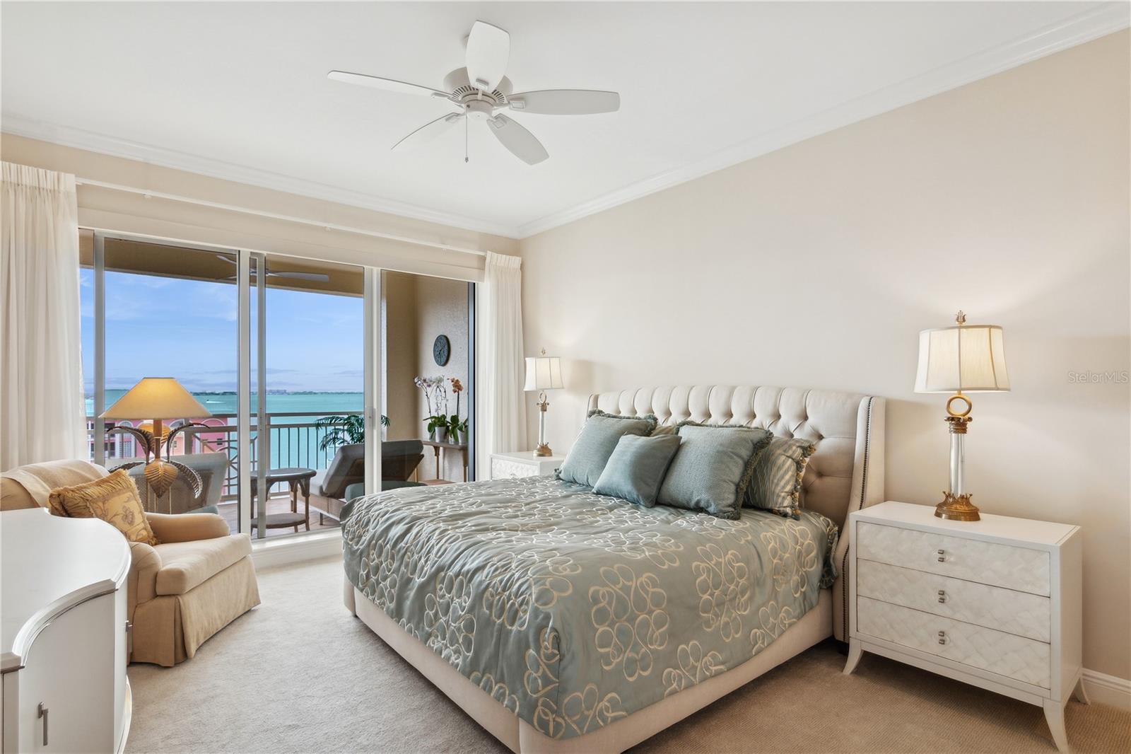 THE TOWER RESIDENCES - Residential