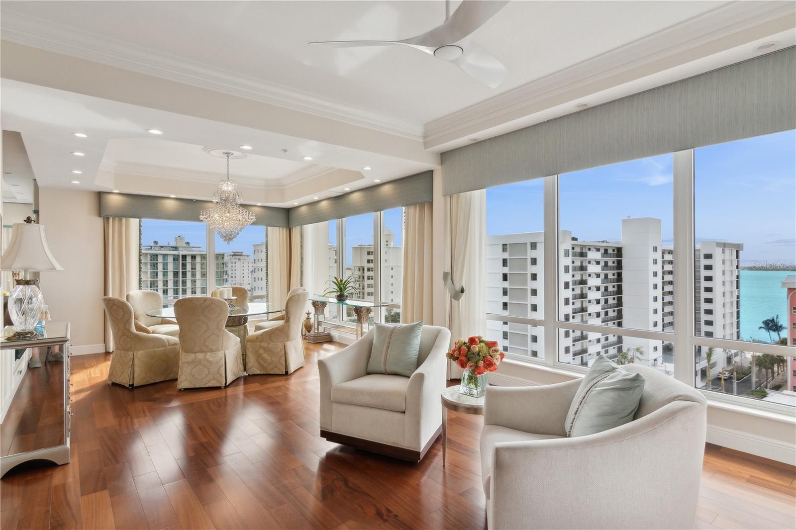 THE TOWER RESIDENCES - Residential