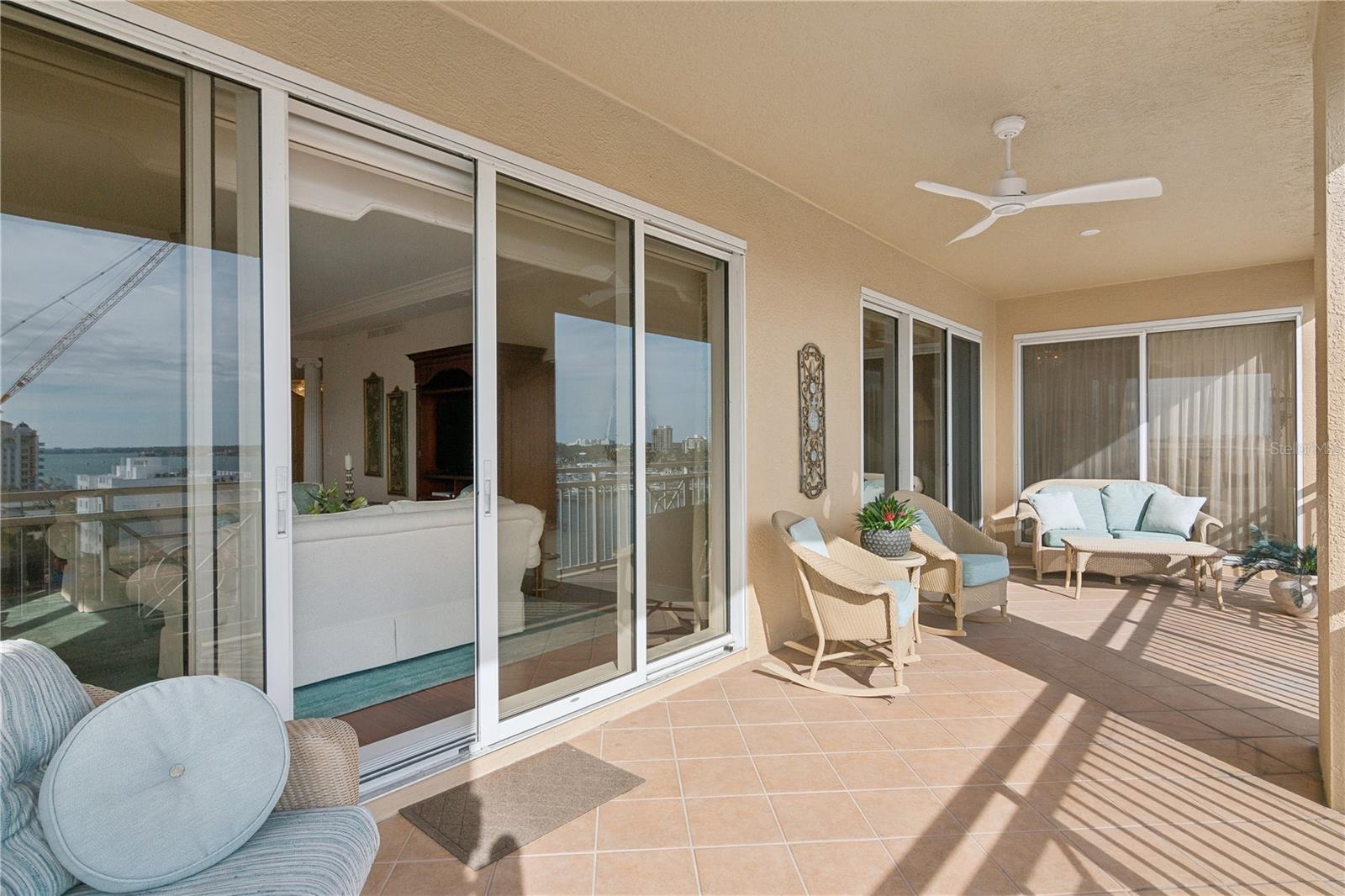 THE TOWER RESIDENCES - Residential