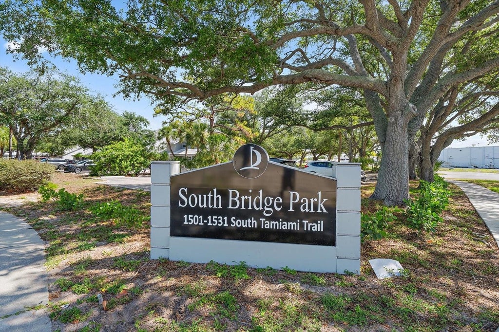 Photo of 1521 Tamiami Trail S #3A, Venice, FL 34285 (MLS # A4700633)