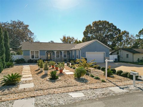 A home in APOPKA