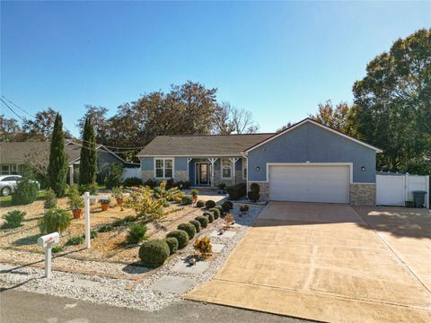 A home in APOPKA