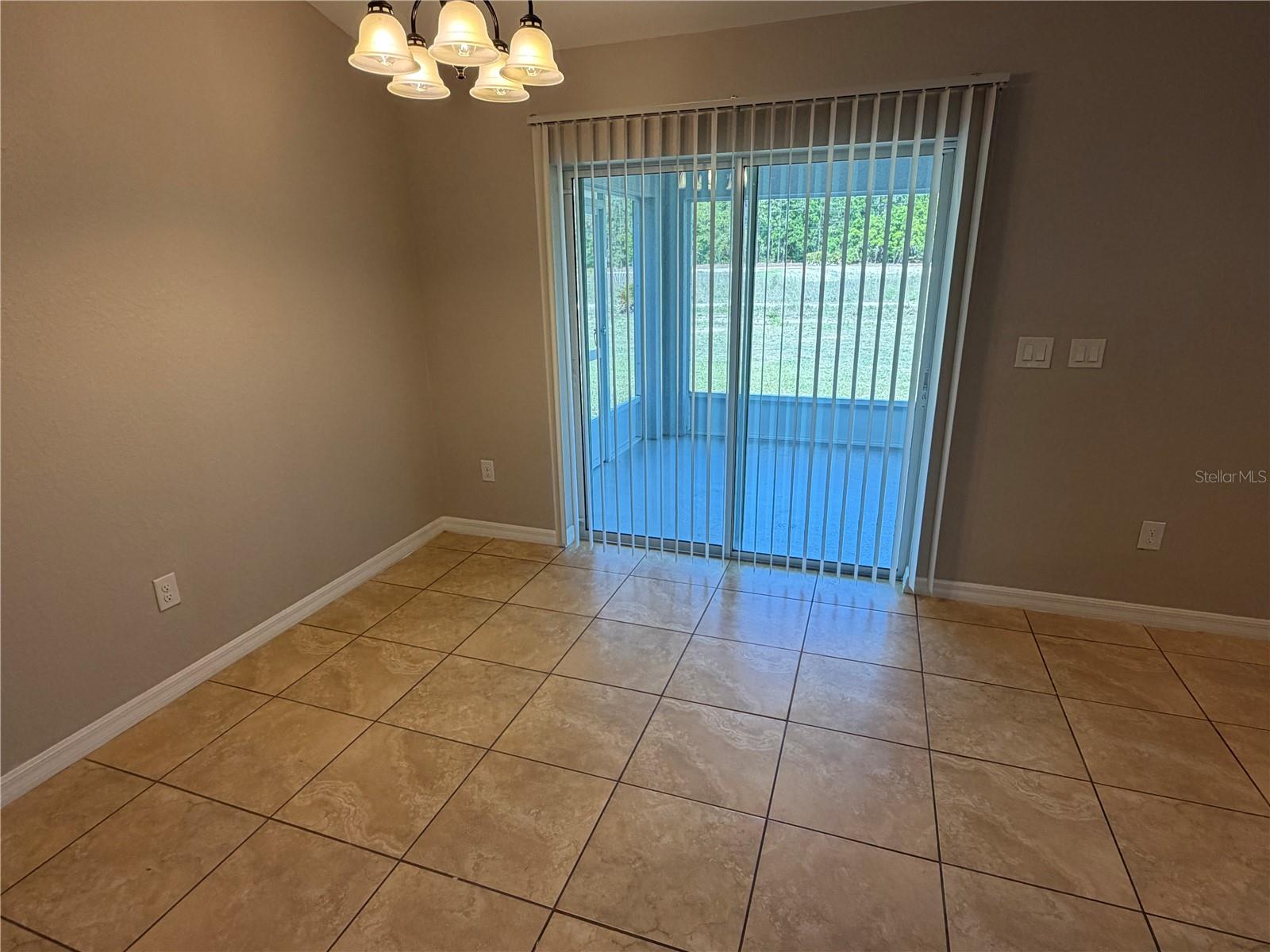 MARION OAKS UN NINE - Residential