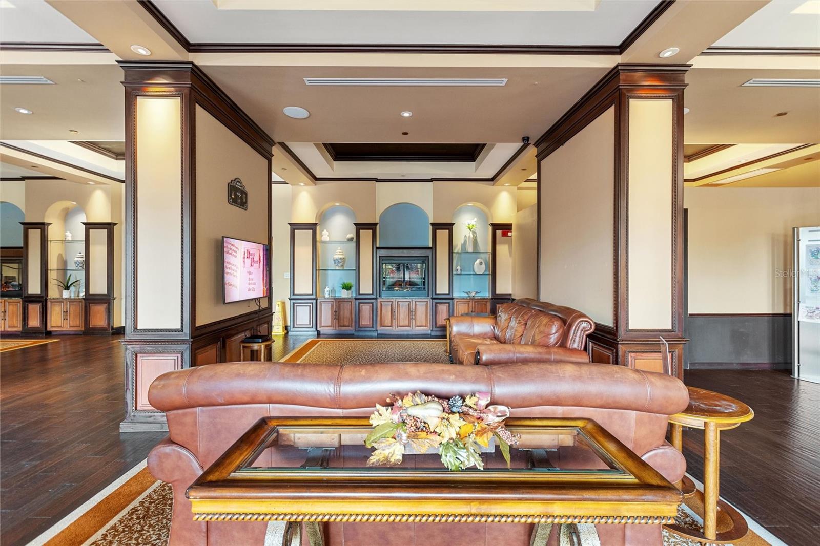 LAKE BUENA VISTA RESORT VILLAGE 2 CONDO - Residential