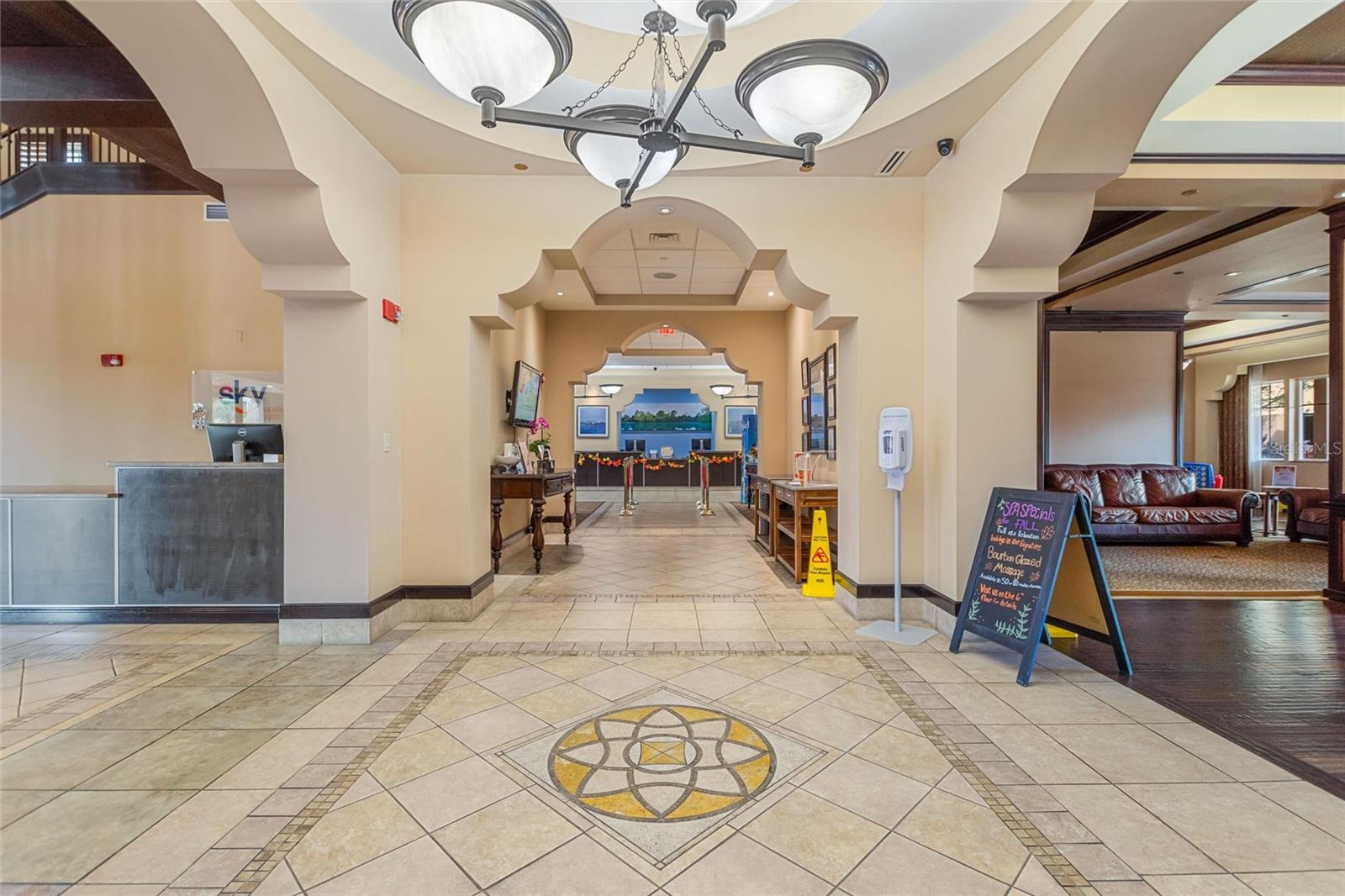 LAKE BUENA VISTA RESORT VILLAGE 2 CONDO - Residential
