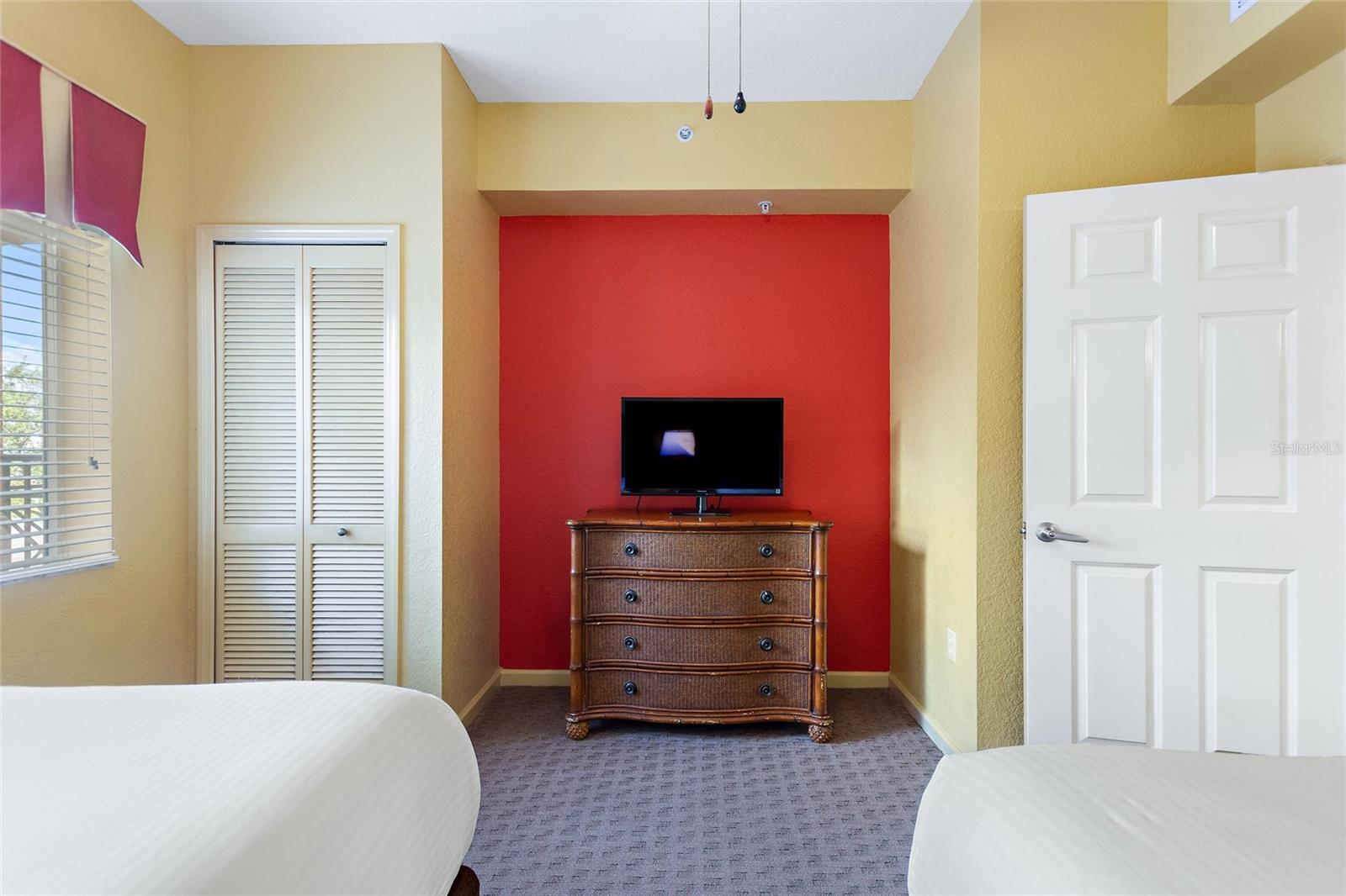 LAKE BUENA VISTA RESORT VILLAGE 2 CONDO - Residential