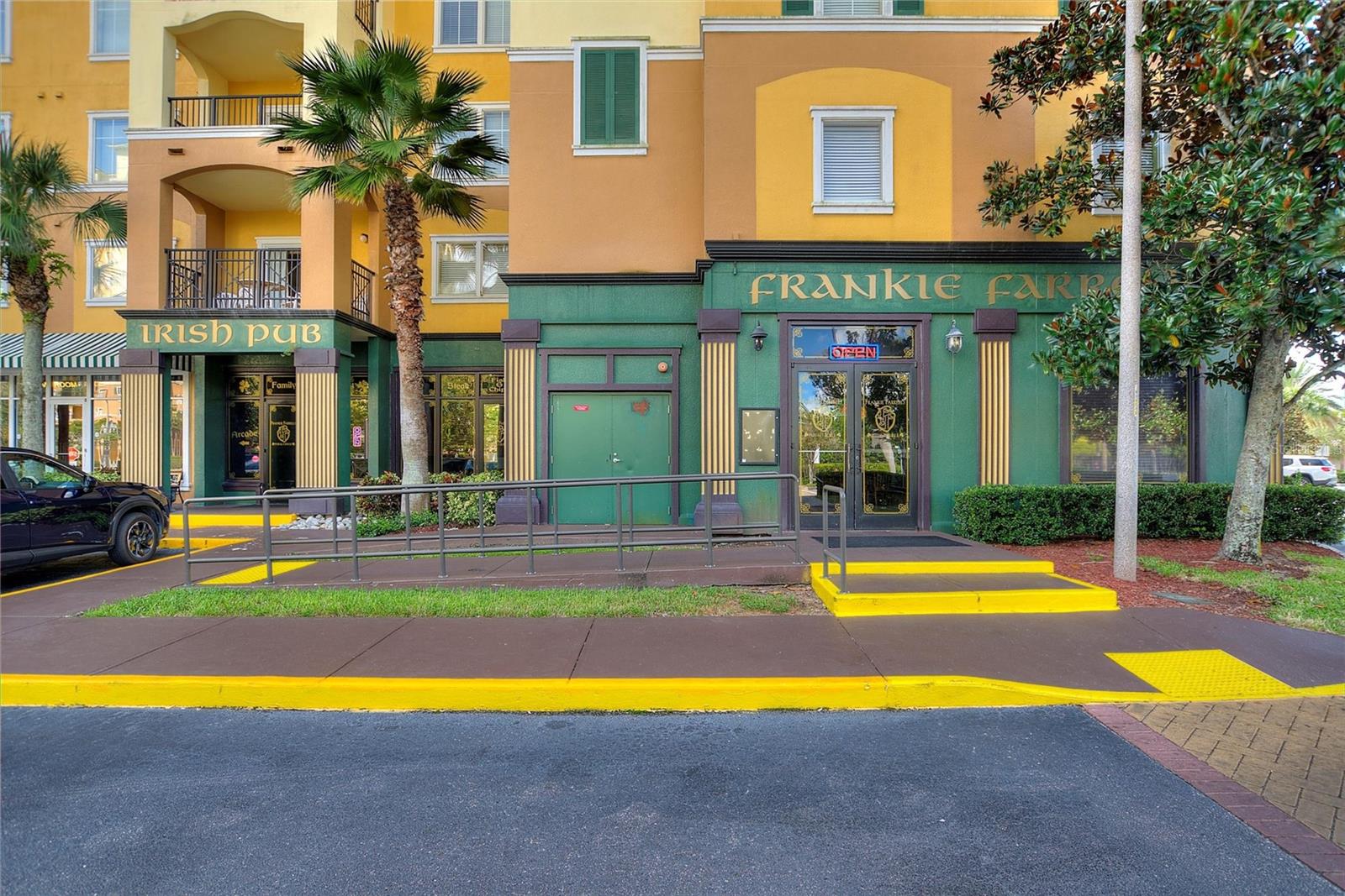 LAKE BUENA VISTA RESORT VILLAGE 2 CONDO - Residential