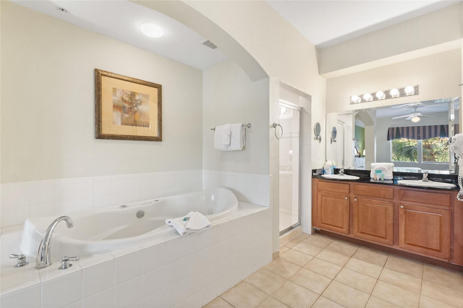 LAKE BUENA VISTA RESORT VILLAGE 2 CONDO - Residential