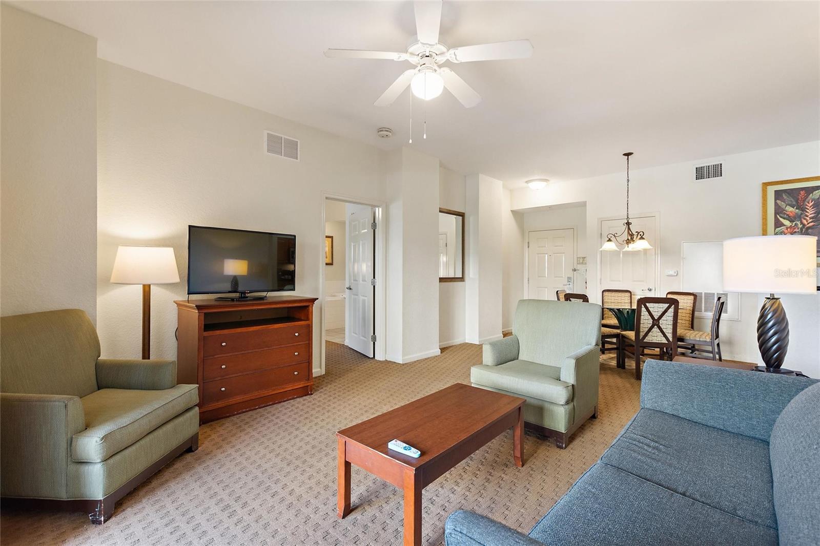 LAKE BUENA VISTA RESORT VILLAGE 2 CONDO - Residential