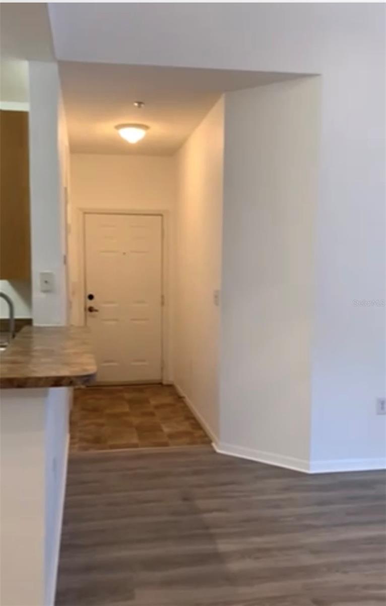 COURTNEY PALMS CONDO - Residential Lease