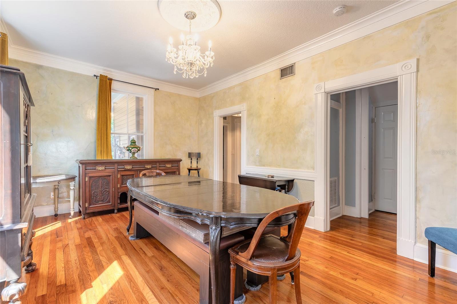 HODGMANS DAYTONA - Residential Income