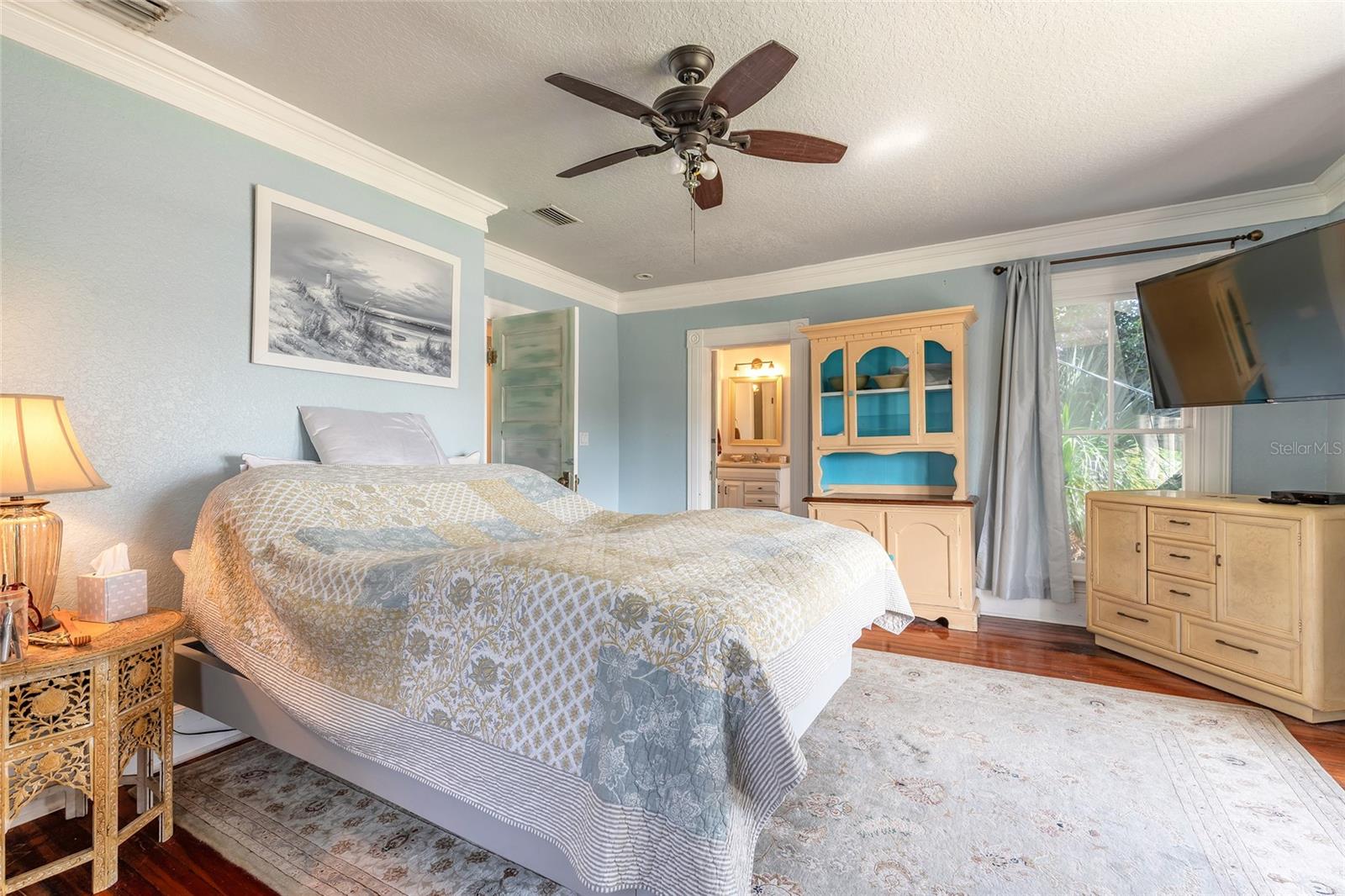 HODGMANS DAYTONA - Residential Income