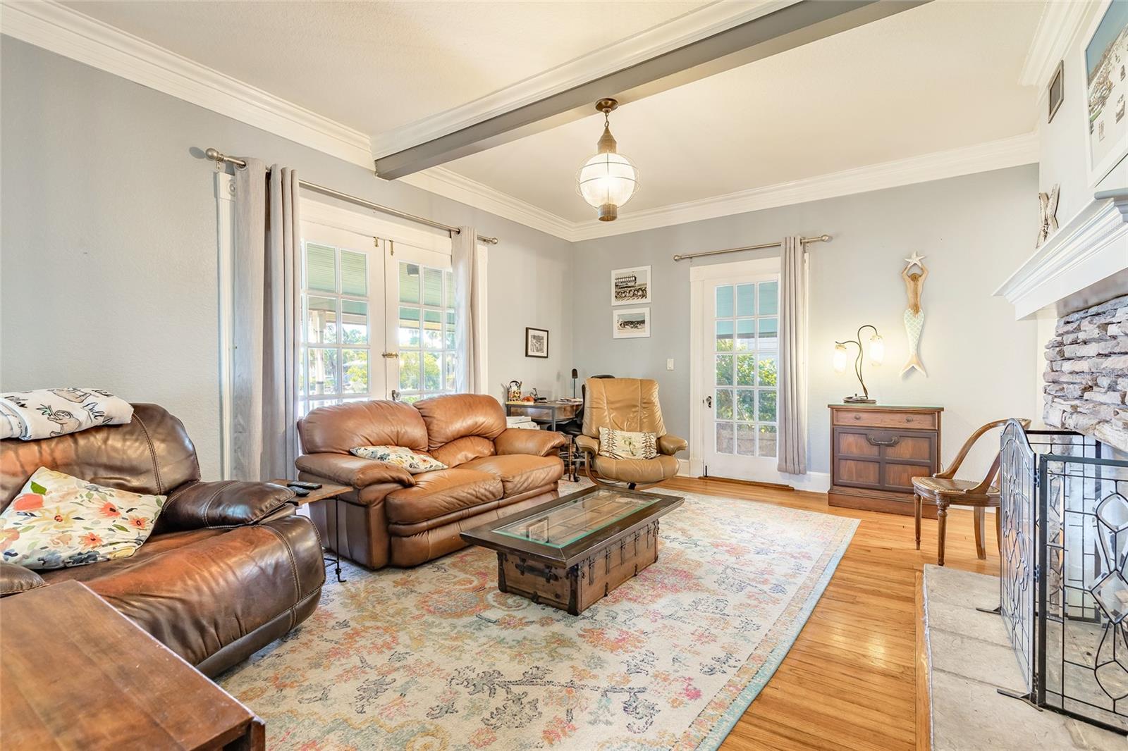 HODGMANS DAYTONA - Residential Income