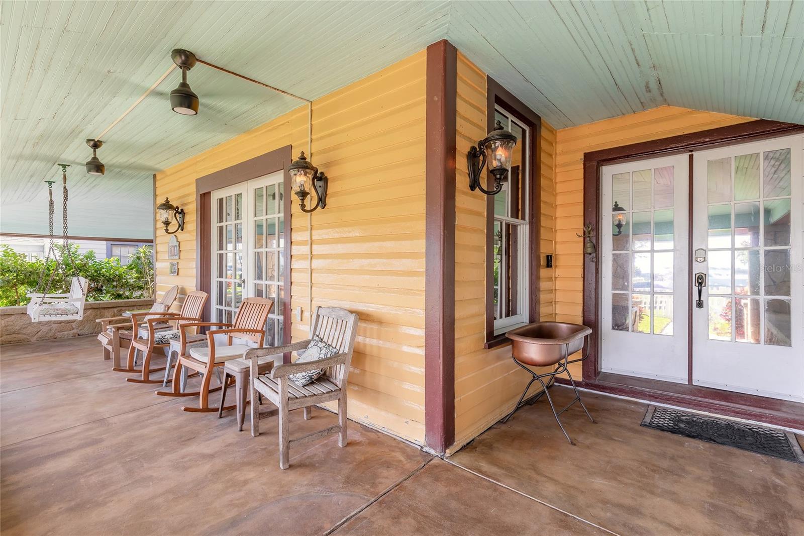 HODGMANS DAYTONA - Residential Income