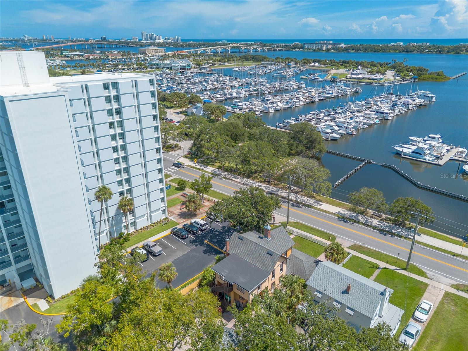 HODGMANS DAYTONA - Residential Income