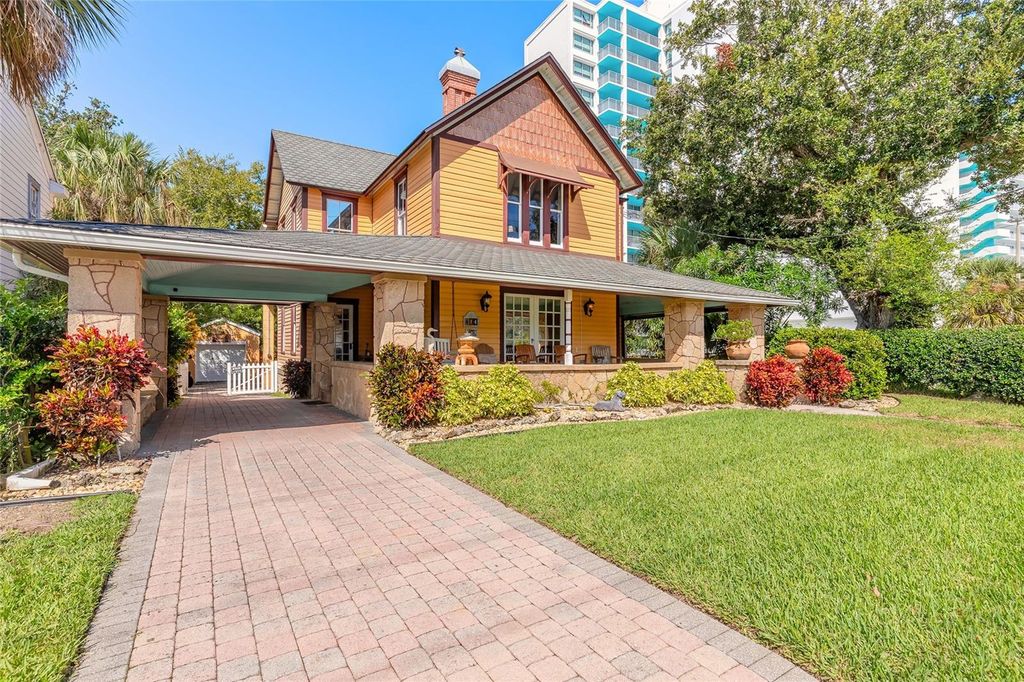 Photo of 614 S Beach Street, Daytona Beach, FL 32114 (MLS # V4944330)