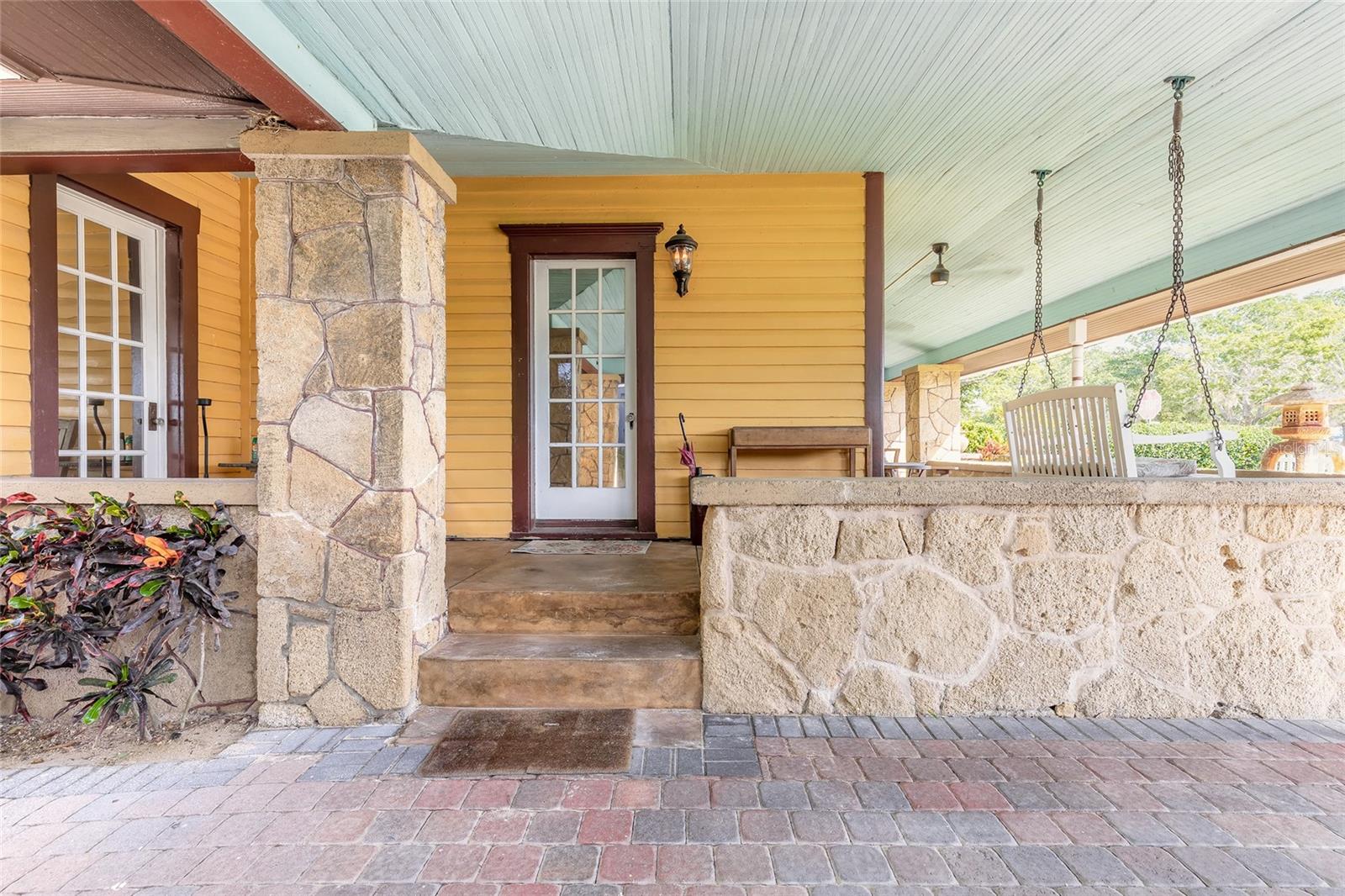 HODGMANS DAYTONA - Residential Income