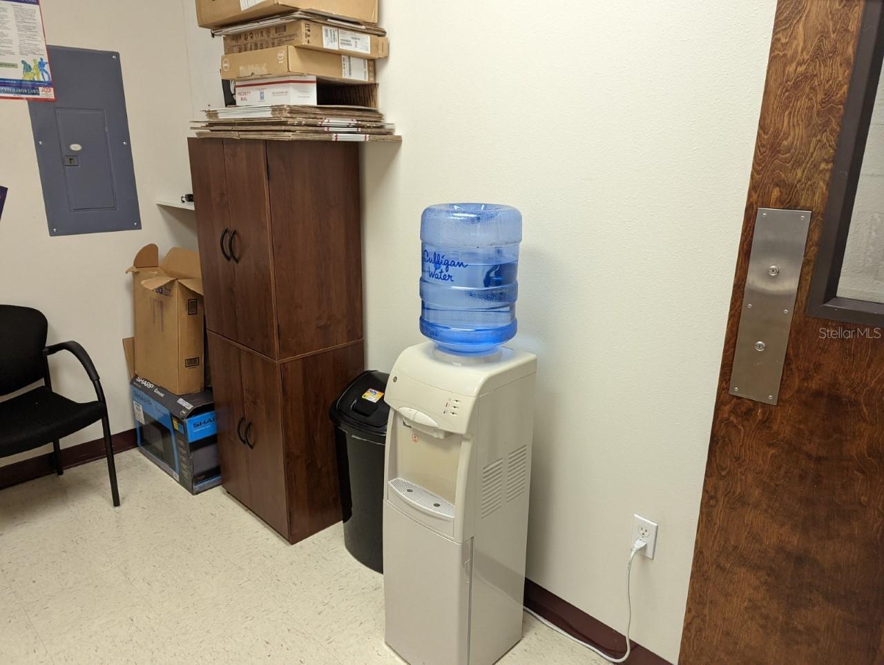 COMMERCE PARK PROFESSIONAL CEN - Commercial Lease