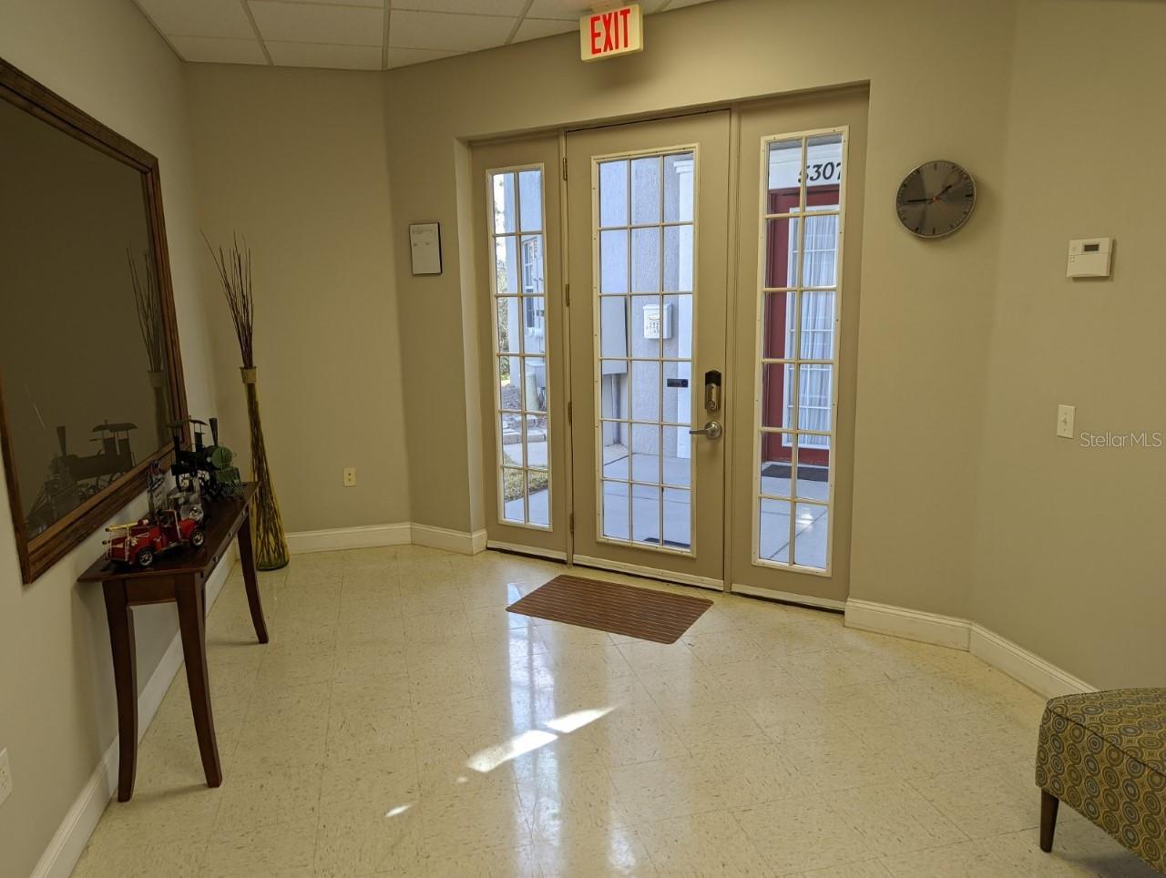 COMMERCE PARK PROFESSIONAL CEN - Commercial Lease