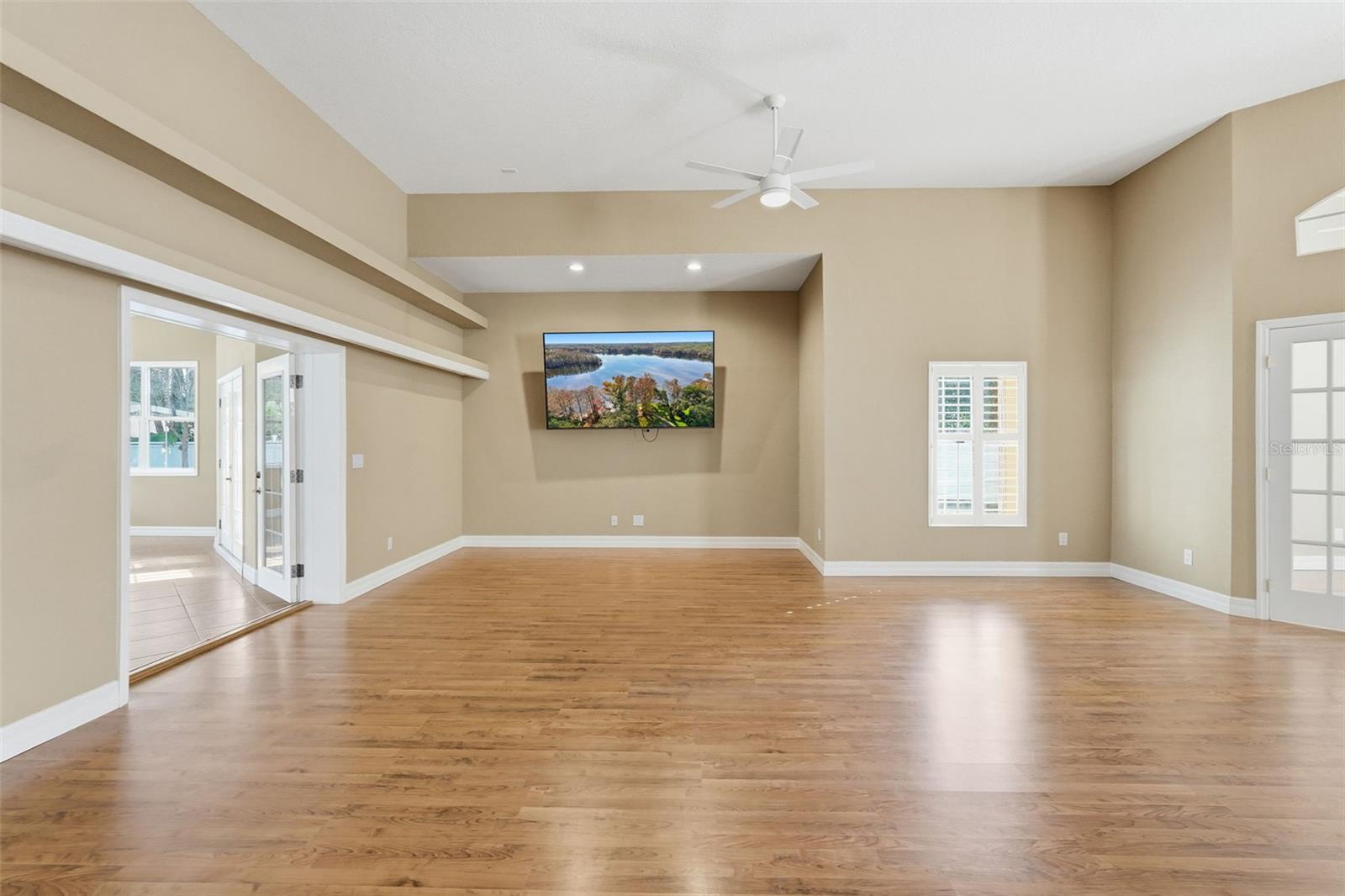 HAMPTON POINT UNREC SUB - Residential