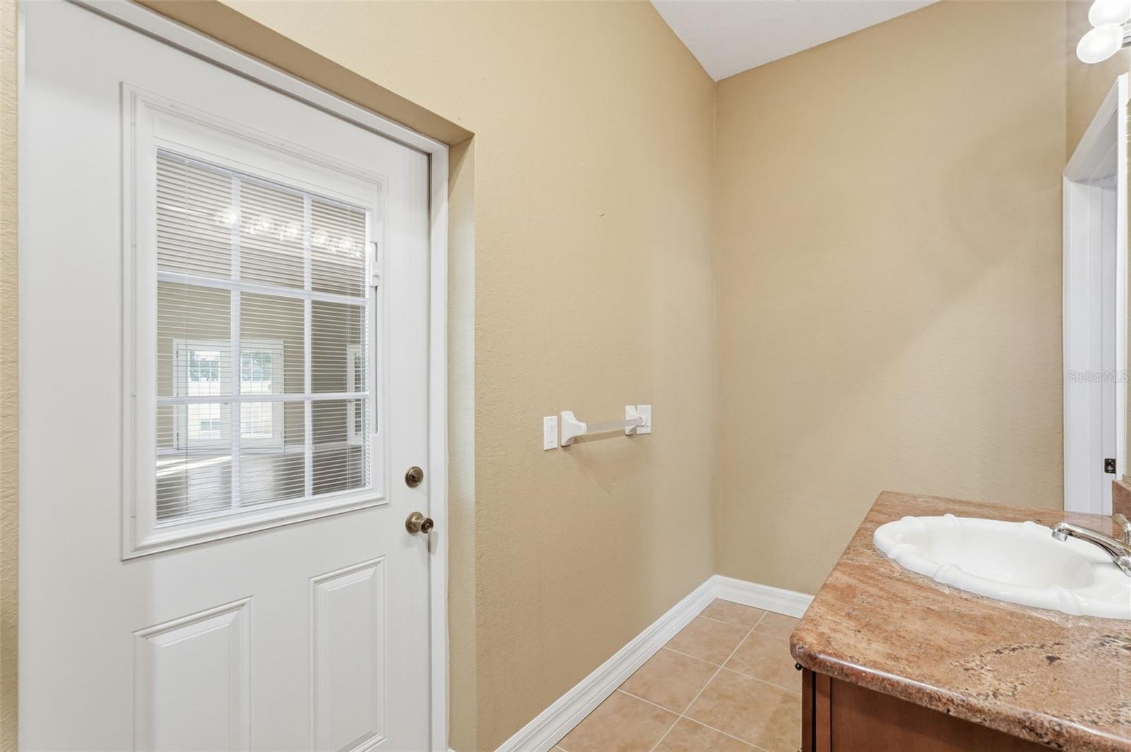 HAMPTON POINT UNREC SUB - Residential