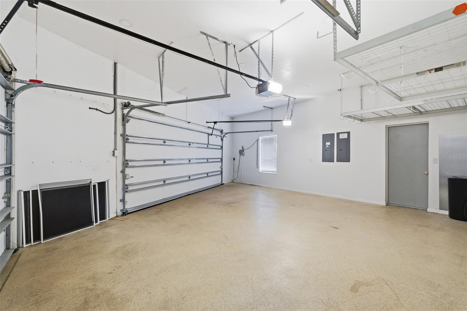 HAMPTON POINT UNREC SUB - Residential