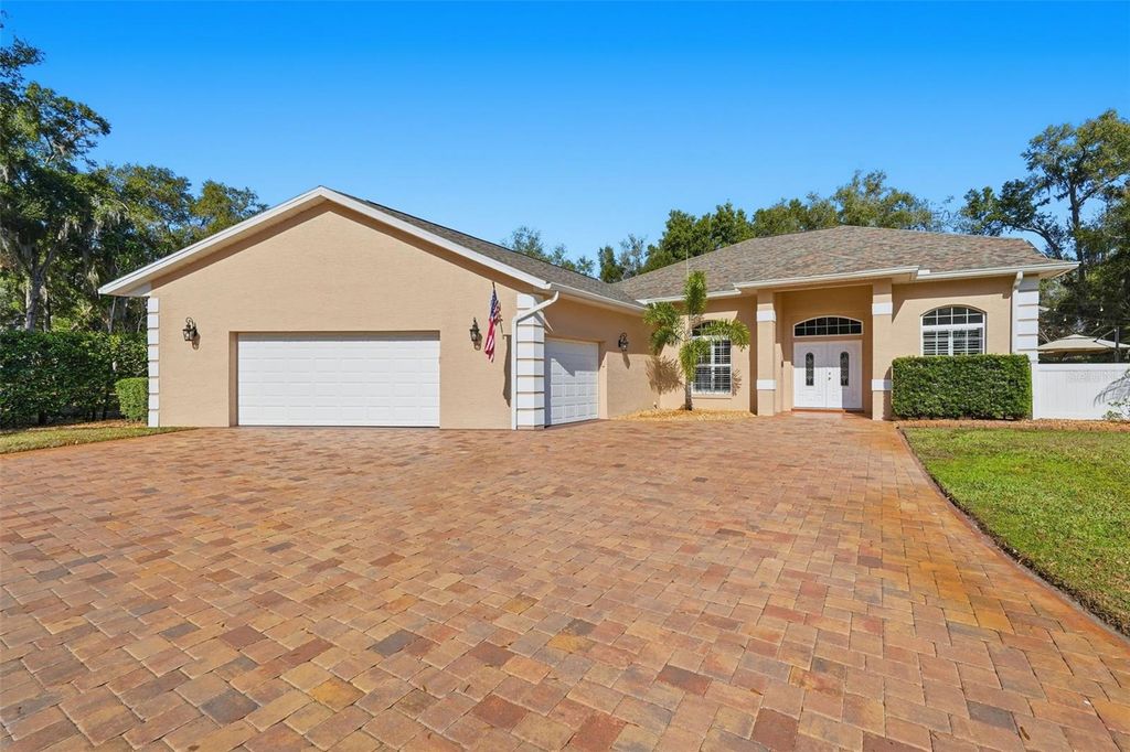 Photo of 5141 S Pointe Drive, Inverness, FL 34450 (MLS # A4677070)