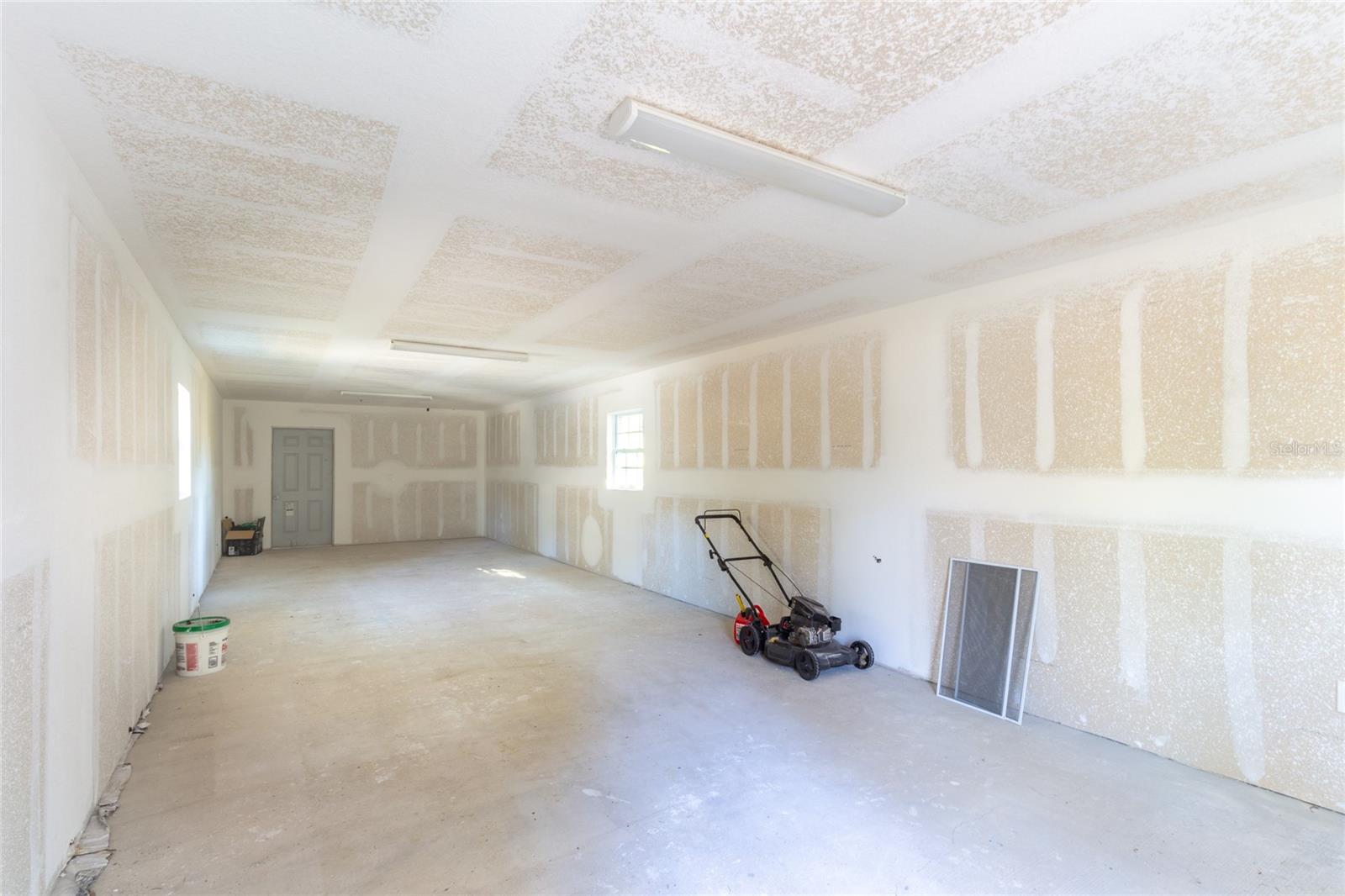 WEEKI WACHEE ACRES - Residential