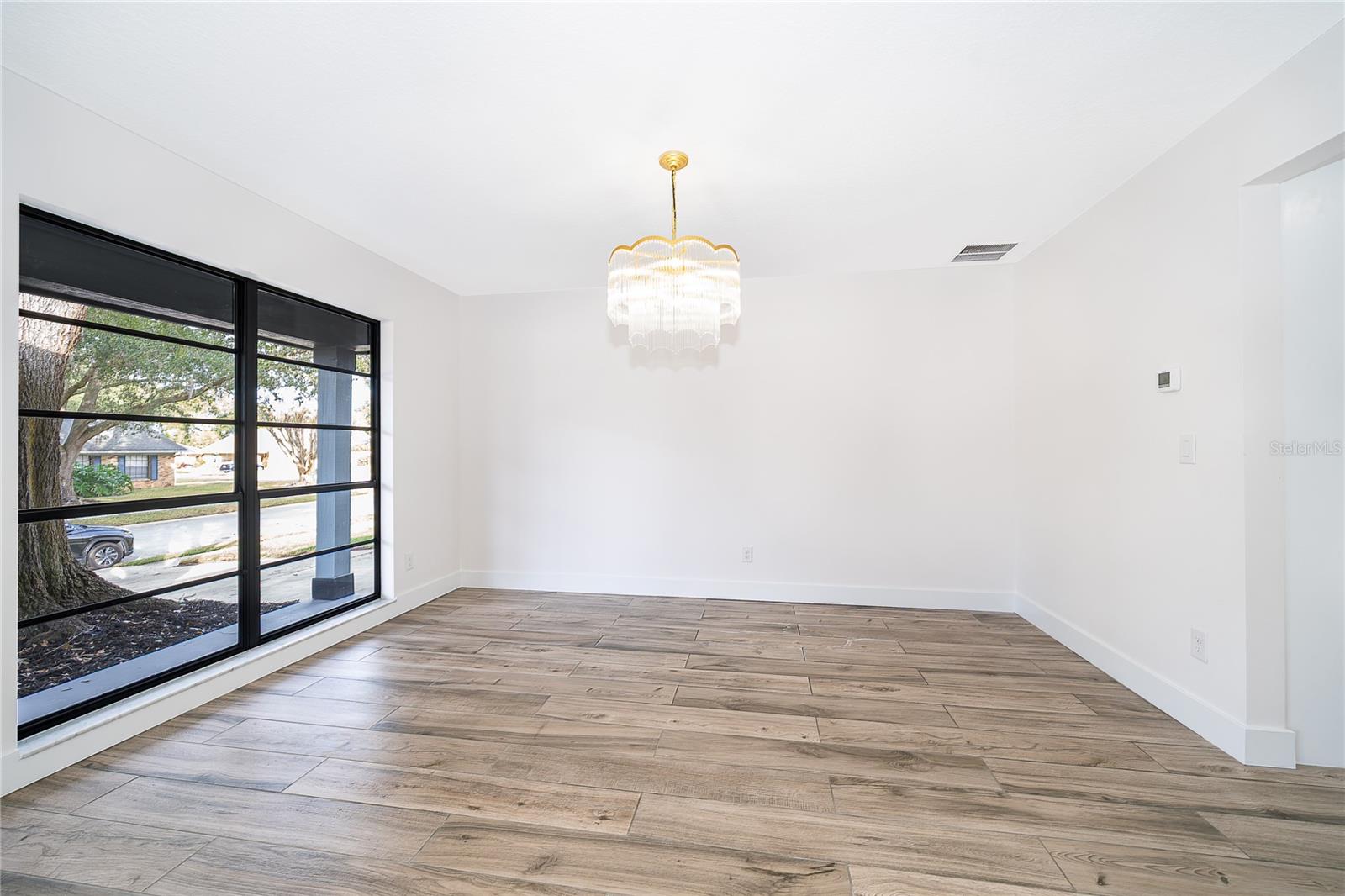 NORTH COVE - Residential