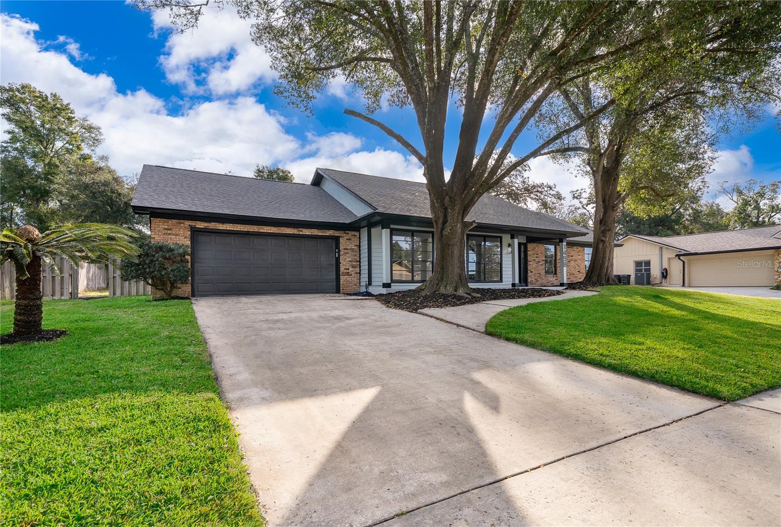 1498 GRACE LAKE CIRCLE