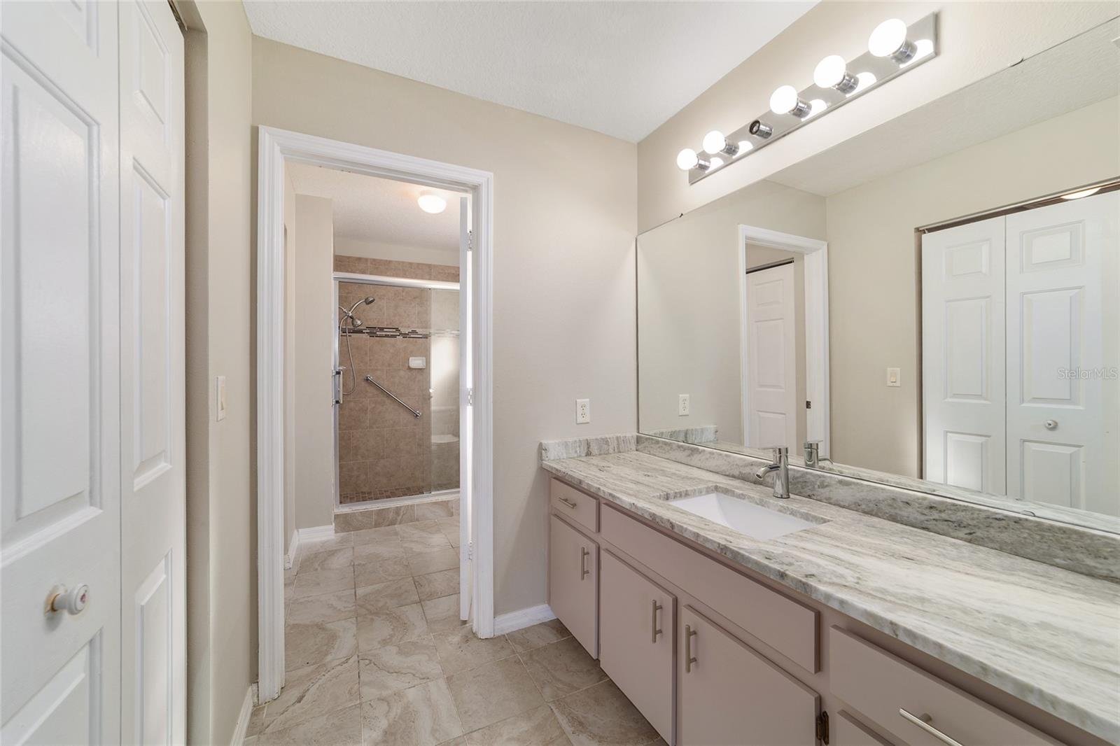 MARION LANDING UN 03 - Residential