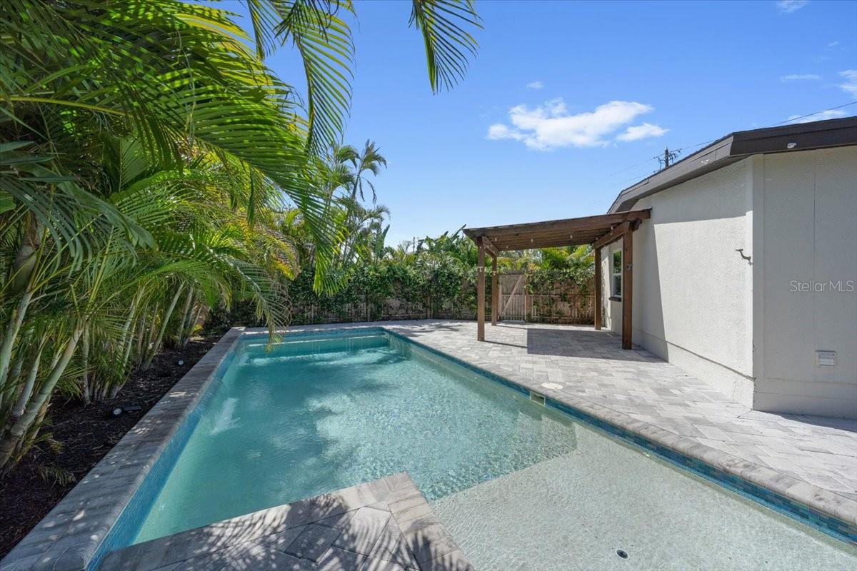 LEWIS ISLAND SEC 1 - Residential