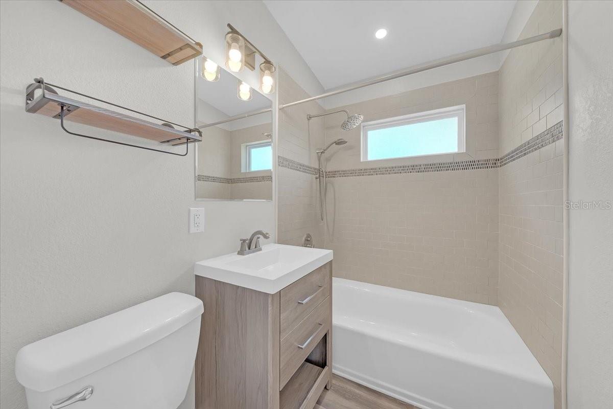 LEWIS ISLAND SEC 1 - Residential