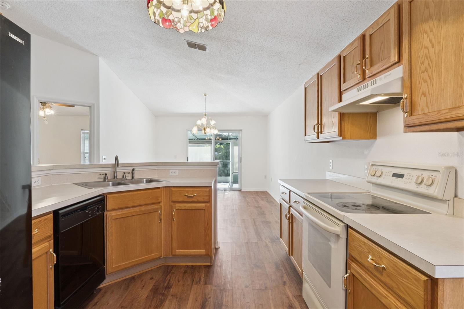 REGAL POINTE - Residential