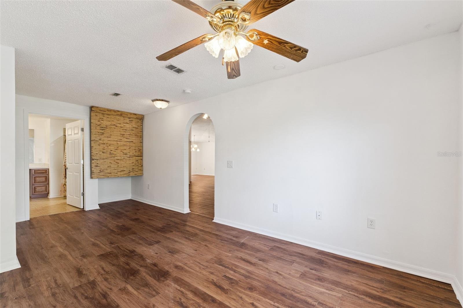 REGAL POINTE - Residential