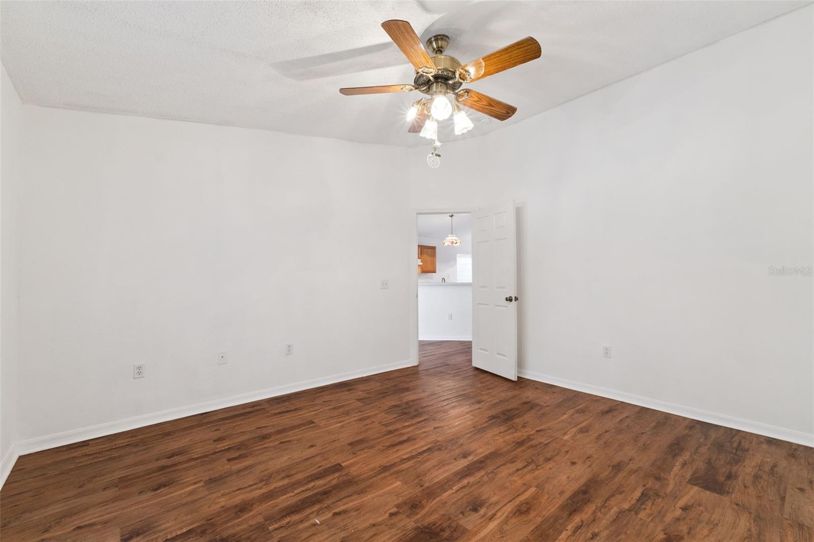 REGAL POINTE - Residential