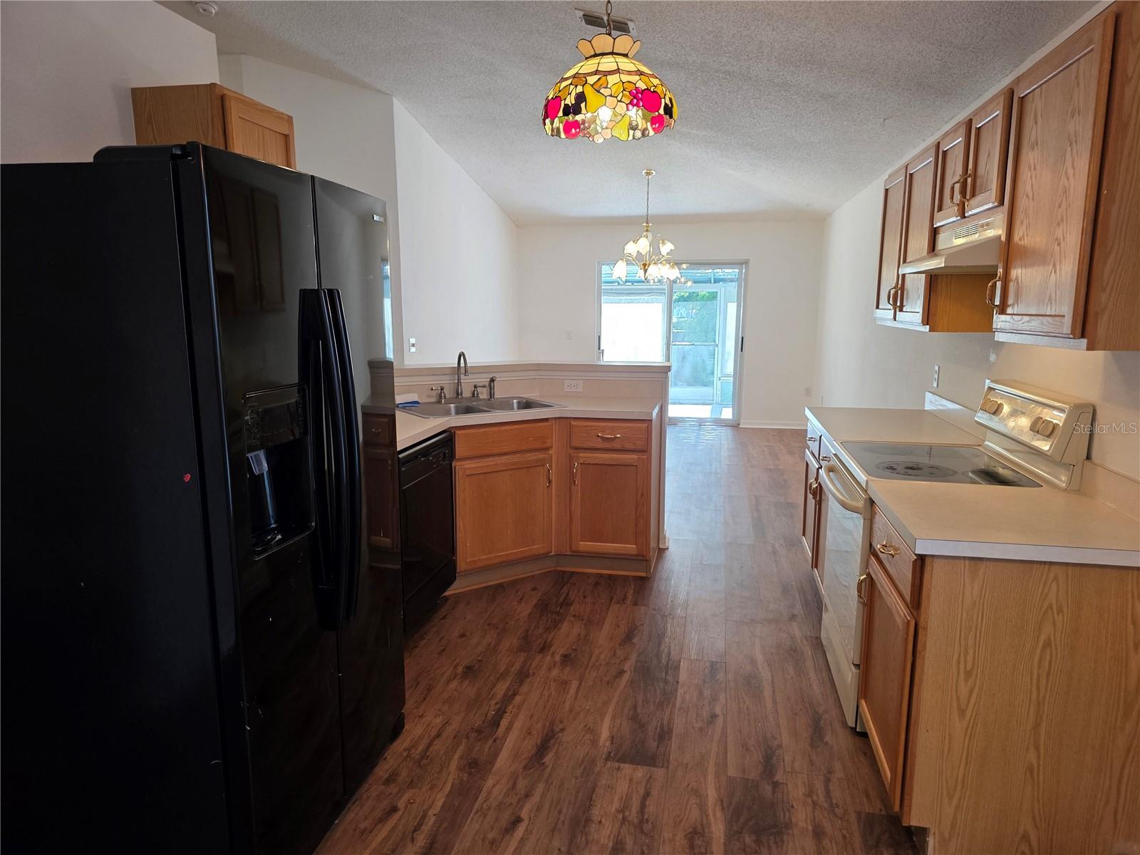 REGAL POINTE - Residential