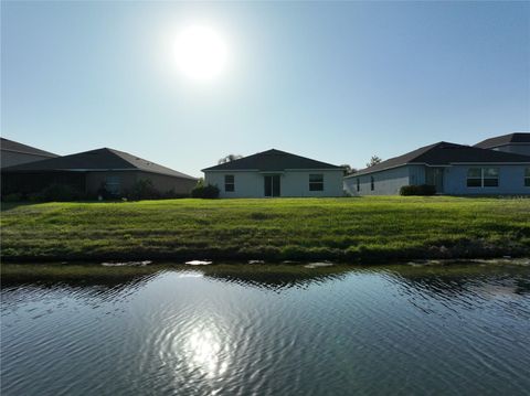 A home in WIMAUMA