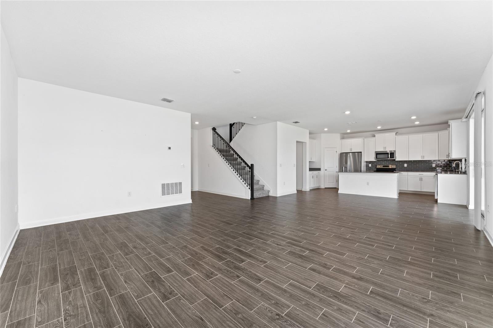 BRIDGEWALK PH 1A - Residential Lease