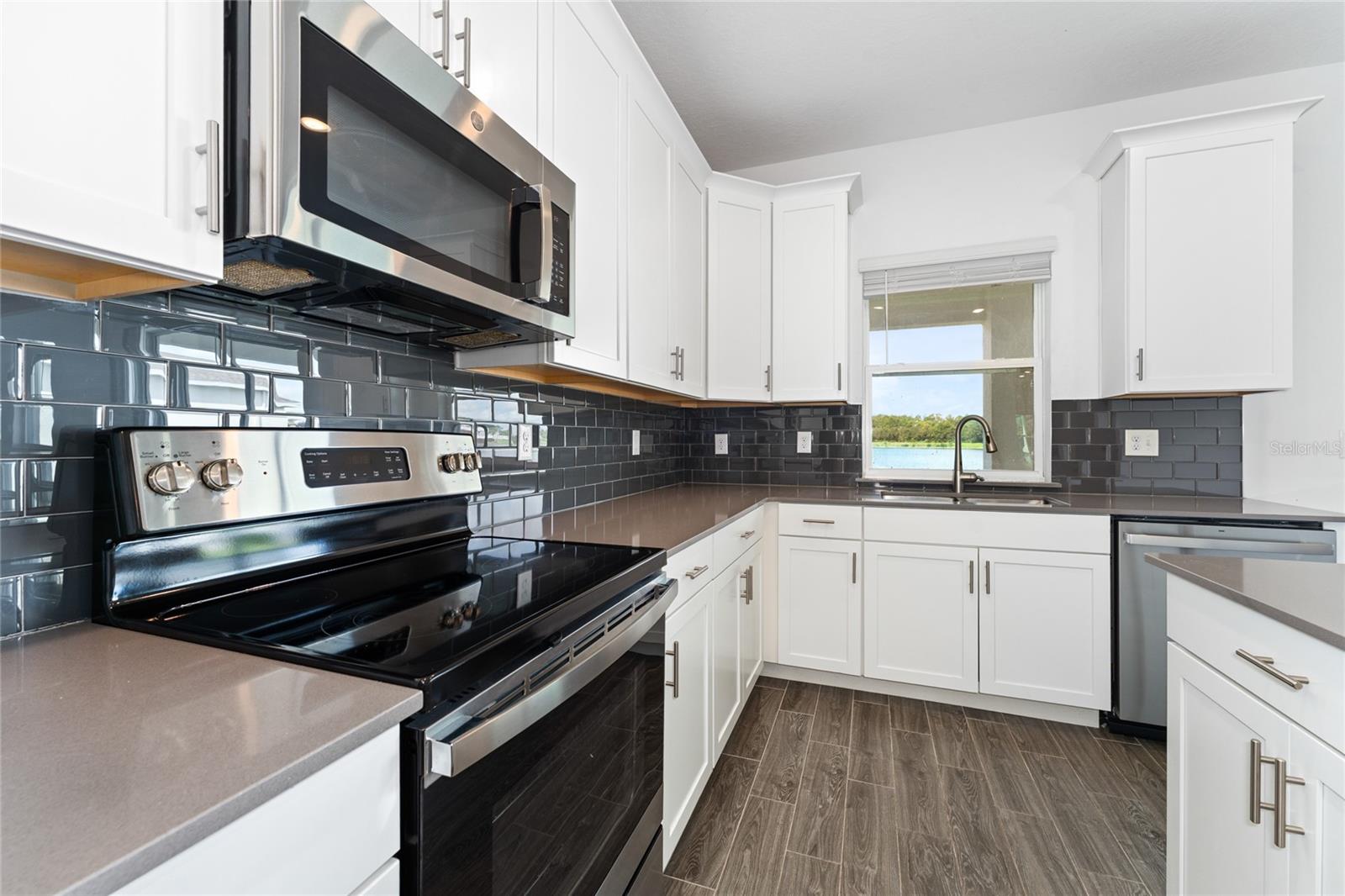 BRIDGEWALK PH 1A - Residential Lease